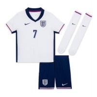 Camiseta Inglaterra Bukayo Saka #7 Primera Equipación para niños Eurocopa 2024 manga corta (+ pantalones cortos)